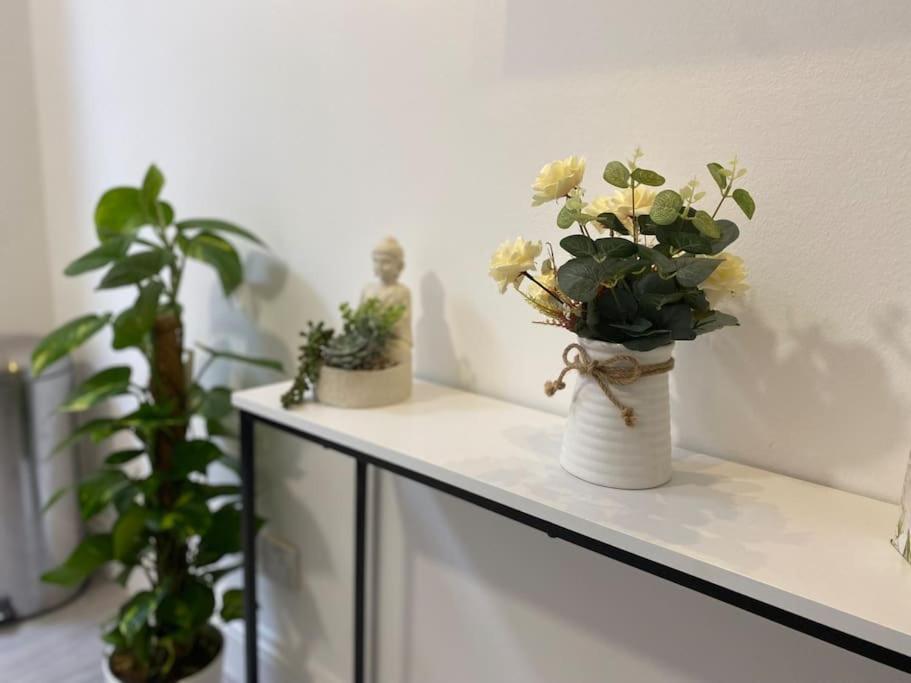 The Spotted Cat… London! Apartment Ngoại thất bức ảnh